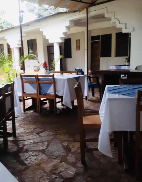 Mama Pierina Restaurant And Annex Hotel Morogoro Buitenkant foto